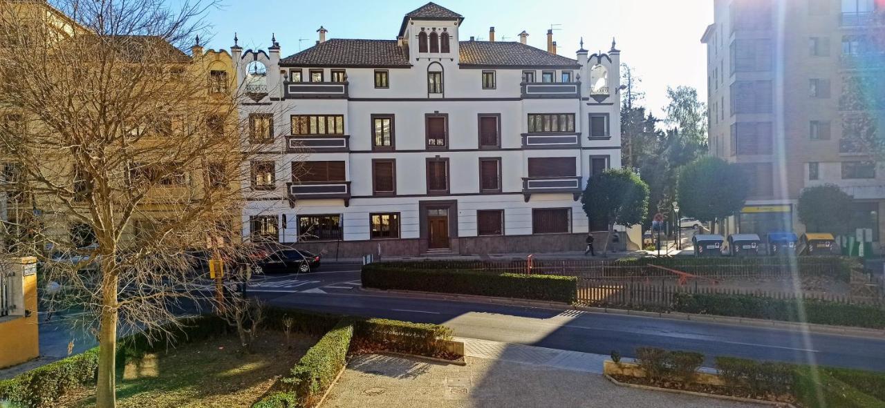 Duque De Galatino Centro De Granada Apartment ภายนอก รูปภาพ