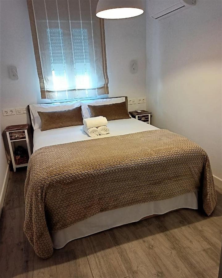 Duque De Galatino Centro De Granada Apartment ภายนอก รูปภาพ